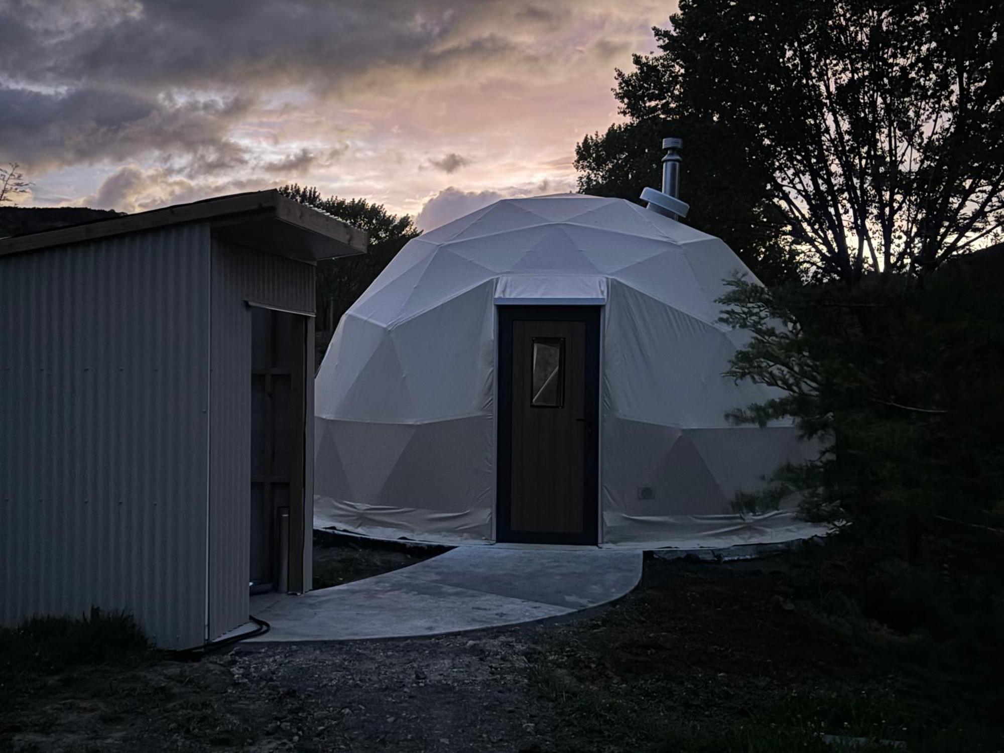 Takahuri Glamping Domes Whanganui Luaran gambar